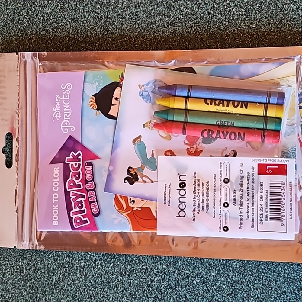 LOT of 10 NEW Playpack grab & go princess for $6 great stocking stuffers - Picture 2 of 2